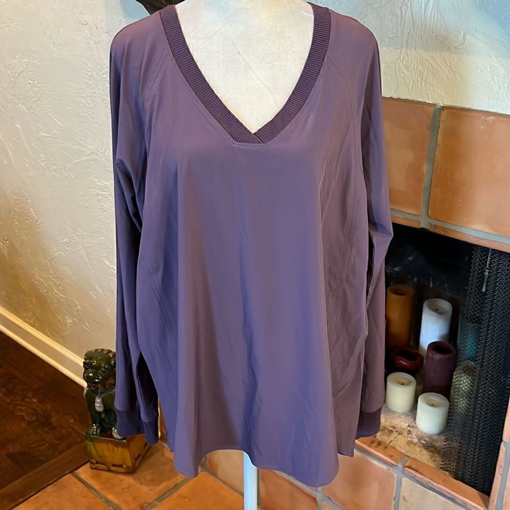 Athleta Zephyr V-Neck Long Sleeve Top, L!